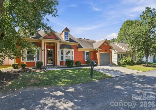 Photo 3 of Single family home for sale at 5728 Ebley Loop, Charlotte, NC 28227 | MLS# 4430719 | Listing updated on 2026-10-07