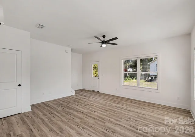 Photo 3 of Single family home for sale at 1179 Lauren Marie Ct, Gastonia, NC 28052 | MLS# 4430731 | Listing updated on 2026-10-07