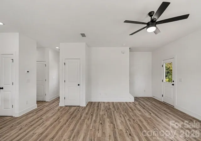 Photo 3 of Single family home for sale at 1179 Lauren Marie Ct, Gastonia, NC 28052 | MLS# 4430731 | Listing updated on 2026-10-07