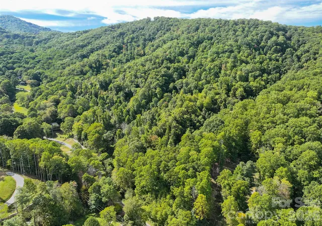 Photo 2 of Land for sale at 000 Mauney Cvs Rd, Waynesville, NC 28786 | MLS# 4430737 | Listing updated on 2026-10-02