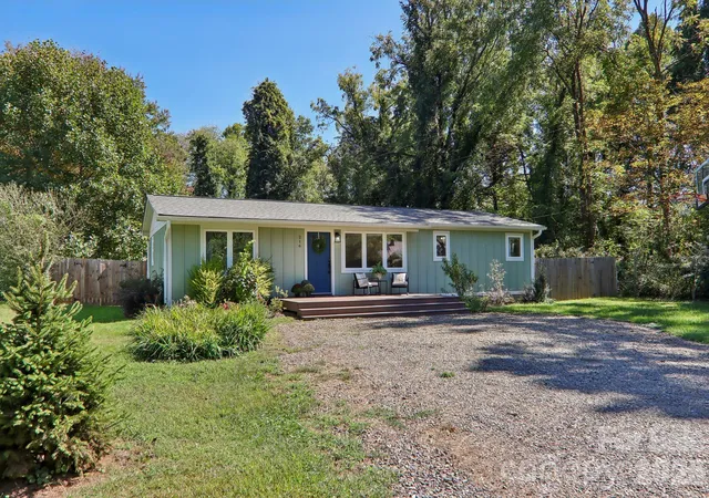 Single family home for sale at 216 Vance Ave, Black Mountain, NC 28711 | MLS# 4430740