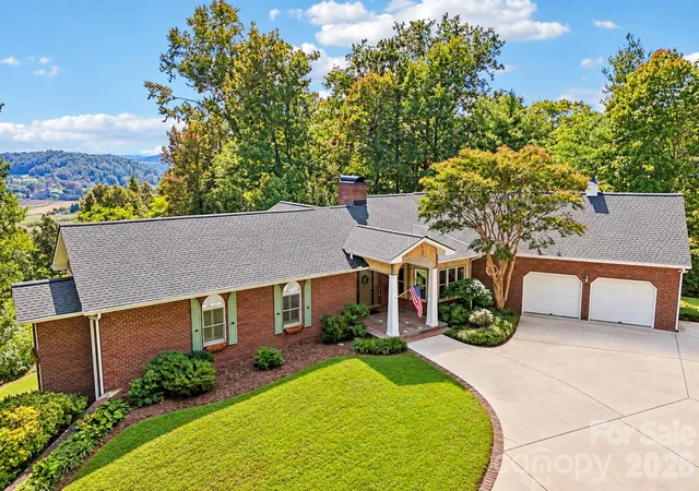 Single family home for sale at 239 Bearwallow Mountain Rd, Hendersonville, NC 28792 | MLS# 4430745