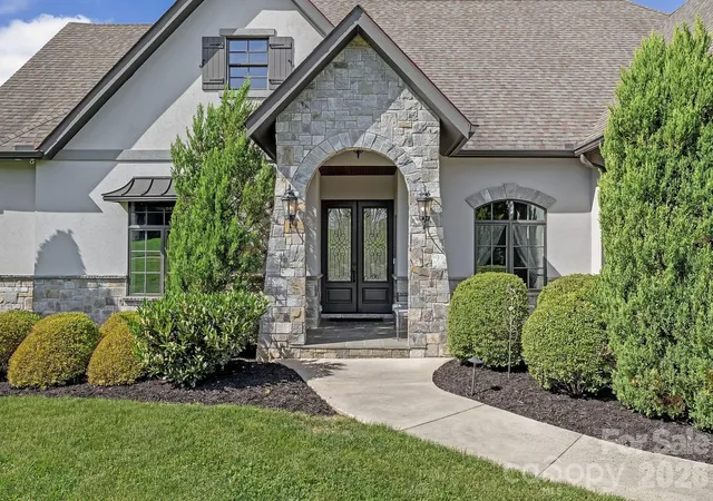 Photo 4 of Single family home for sale at 64 Water Hl Way, Fletcher, NC 28732 | MLS# 4430748 | Listing updated on 2026-10-03