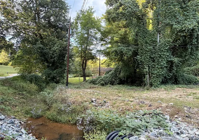 Photo 3 of Land for sale at 368 Laurel Dr, Saluda, NC 28773 | MLS# 4430762 | Listing updated on 2026-10-06