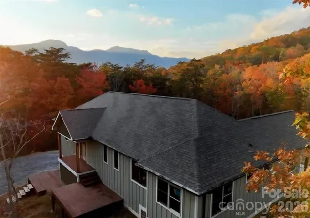 Photo 2 of Single family home for sale at 864 Matho Tr #48, Lake Lure, NC 28746 | MLS# 4430773 | Listing updated on 2026-10-03