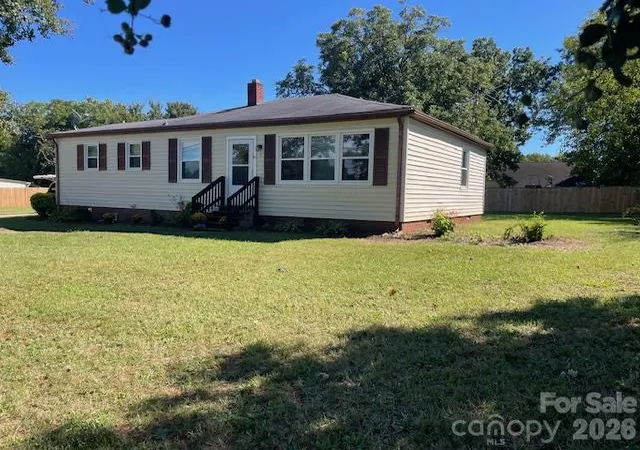 Photo 2 of Single family home for sale at 417 Gold Hl Dr, Salisbury, NC 28146 | MLS# 4430781 | Listing updated on 2026-10-05