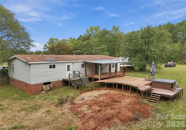 Photo 4 of Single family home for sale at 784 Big Level Rd, Mill Spring, NC 28756 | MLS# 4430792 | Listing updated on 2026-10-07