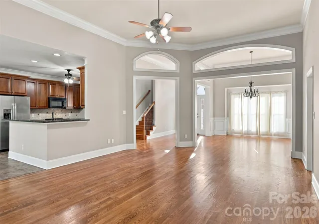 Photo 4 of Single family home for sale at 172 Honeysuckle Crk Loop, Mooresville, NC 28117 | MLS# 4430805 | Listing updated on 2026-10-04
