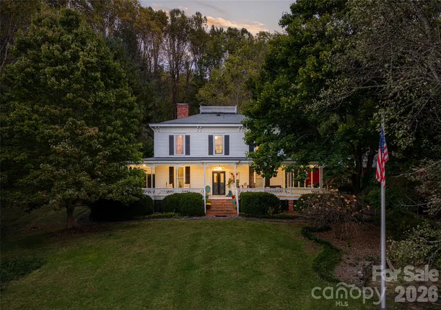 Photo 1 of Single family home for sale at 185 Country Clb Dr, Canton, NC 28716 | MLS# 4430810 | Listing updated on 2026-10-27