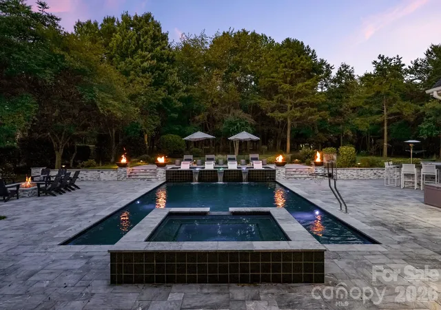 Photo 3 of Single family home for sale at 268 Milford Cir, Mooresville, NC 28117 | MLS# 4430817 | Listing updated on 2026-10-08