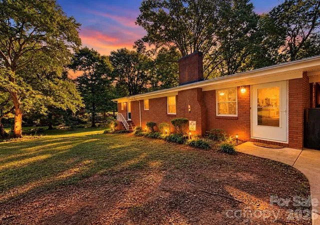 Photo 1 of Single family home for sale at 125 Willow Ave, Norwood, NC 28128 | MLS# 4430819 | Listing updated on 2026-10-04
