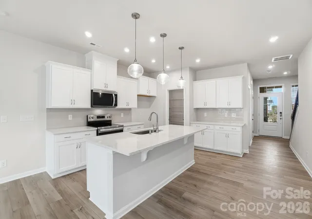 Photo 2 of Townhouse for sale at 364 Laura Elizabeth Ln, Clover, SC 29710 | MLS# 4430830 | Listing updated on 2026-10-03