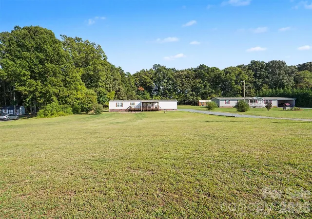 Photo 3 of Single family home for sale at 20538 Running Crk Church Rd, Locust, NC 28097 | MLS# 4430842 | Listing updated on 2026-10-06