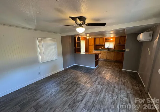 Photo 3 of Single family home for sale at 118 Hamlet Pl, Ronda, NC 28670 | MLS# 4430845 | Listing updated on 2026-10-03
