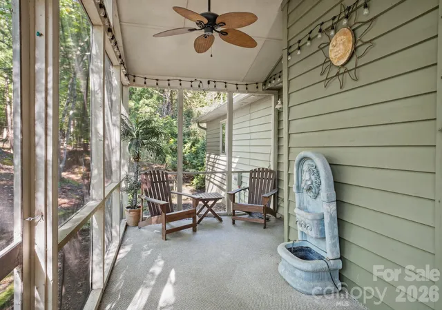 Photo 2 of Single family home for sale at 16 Woodvine Ln, Clover, SC 29710 | MLS# 4430848 | Listing updated on 2026-10-28