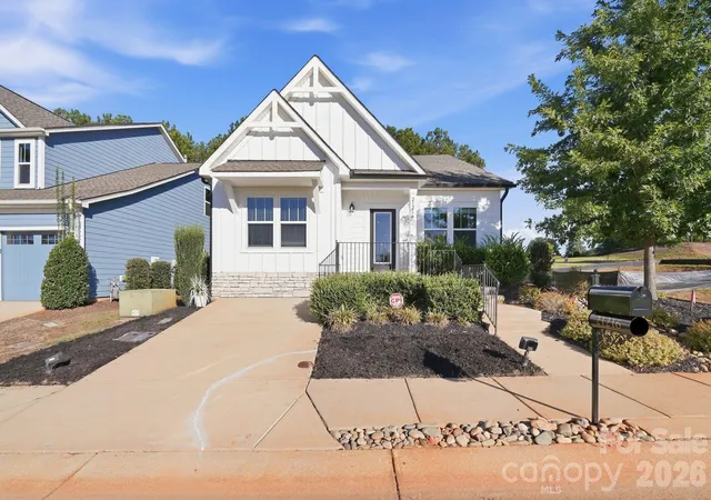 Photo 1 of Single family home for sale at 21216 Sanctuary Dr, Lancaster, SC 29720 | MLS# 4430850 | Listing updated on 2026-10-03
