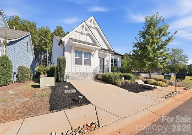 Photo 3 of Single family home for sale at 21216 Sanctuary Dr, Lancaster, SC 29720 | MLS# 4430850 | Listing updated on 2026-10-03