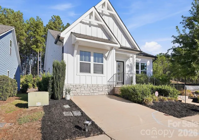 Photo 3 of Single family home for sale at 21216 Sanctuary Dr, Lancaster, SC 29720 | MLS# 4430850 | Listing updated on 2026-10-03