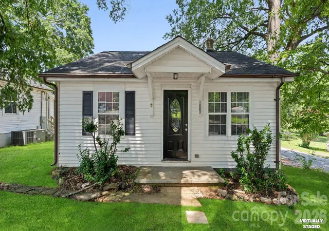 Photo 1 of Multi family home for sale at 1501 Madison St, Gastonia, NC 28052 | MLS# 4430853 | Listing updated on 2026-10-05
