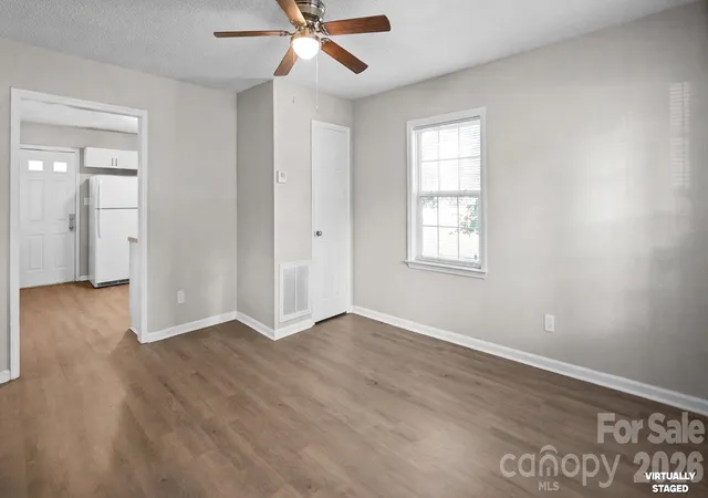 Listing Photo 5 - Condo for sale in building located at 1501 Madison St, Gastonia, NC 28052