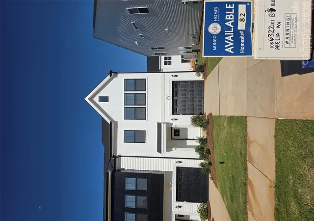 Photo 2 of Townhouse for sale at 6332 Abelia Ave, Charlotte, NC 28269 | MLS# 4430864 | Listing updated on 2026-10-03
