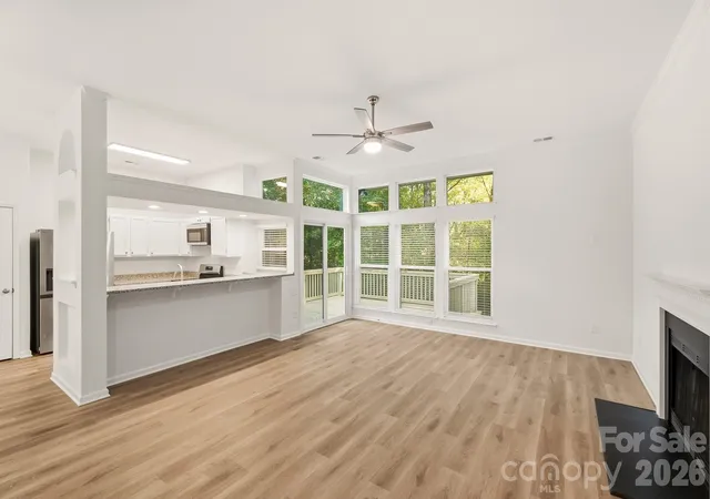 Photo 4 of Single family home for sale at 6044 Acadian Woods Dr, Charlotte, NC 28227 | MLS# 4430884 | Listing updated on 2026-10-21