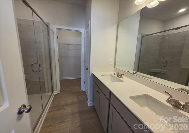 Photo 12 of Townhouse for sale at 7450 Mashburn Dr, Charlotte, NC 28269 | MLS# 4430889 | Listing updated on 2026-10-03