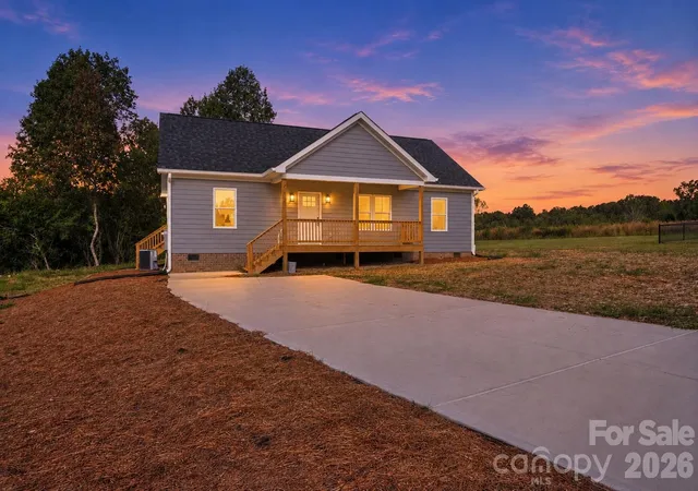 Single family home for sale at 315 Beattie Rd, Kings Mountain, NC 28086 | MLS# 4430892