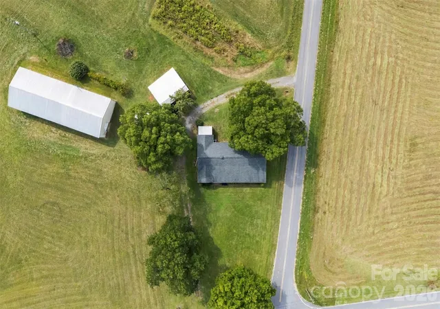 Photo 1 of Single family home for sale at 2925 Fallston Waco Rd, Shelby, NC 28150 | MLS# 4430911 | Listing updated on 2026-10-08