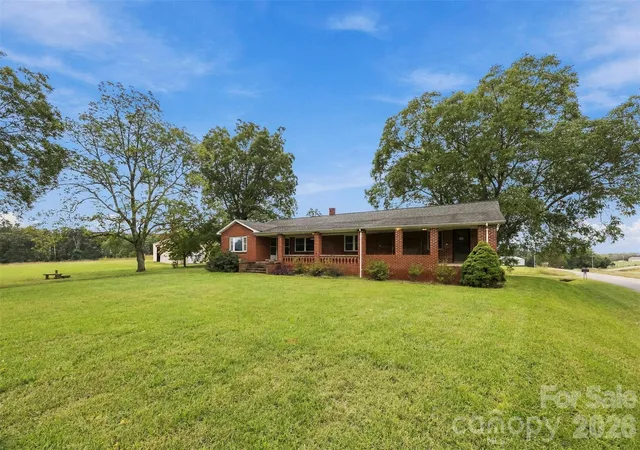 Photo 3 of Single family home for sale at 2925 Fallston Waco Rd, Shelby, NC 28150 | MLS# 4430911 | Listing updated on 2026-10-08