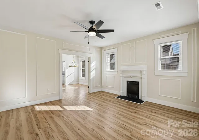 Photo 4 of Single family home for sale at 903 E Main St, Albemarle, NC 28001 | MLS# 4430928 | Listing updated on 2026-10-10