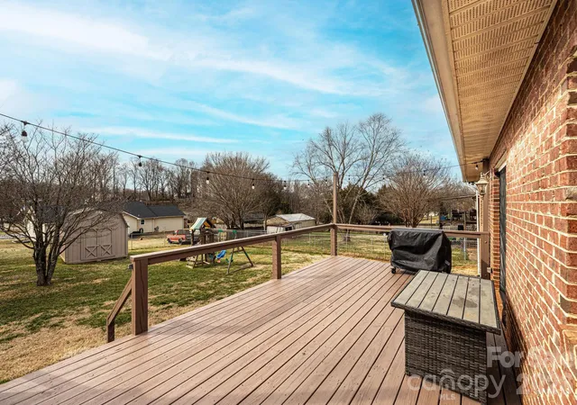 Photo 4 of Sale Pending at 2487 Ashford Dr, Newton, NC 28658 | MLS# 4430929 | Listing updated on 2026-10-06