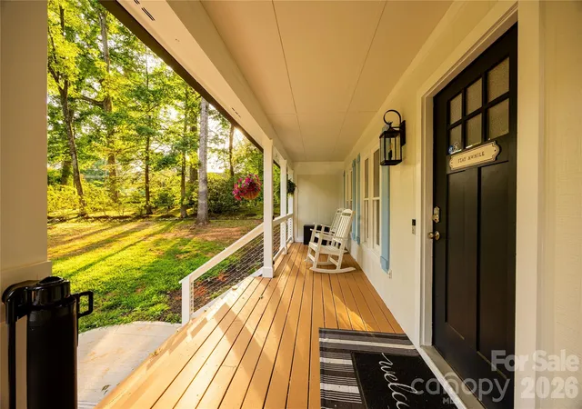 Photo 3 of Single family home for sale at 221 5th Street Ne, Conover, NC 28613 | MLS# 4430937 | Listing updated on 2026-10-05