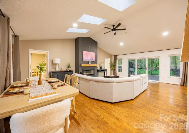 Photo 3 of Single family home for sale at 221 5th Street NE, Conover, NC 28613 | MLS# 4430937 | Listing updated on 2026-10-05