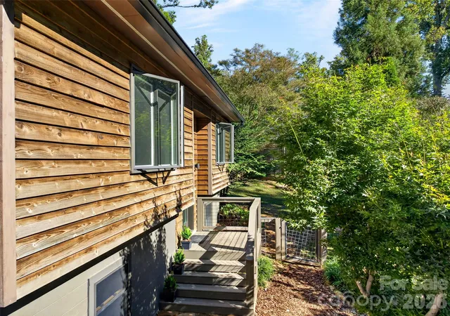 Photo 1 of Single family home for sale at 53 Hemlock St, Arden, NC 28704 | MLS# 4430956 | Listing updated on 2026-10-04