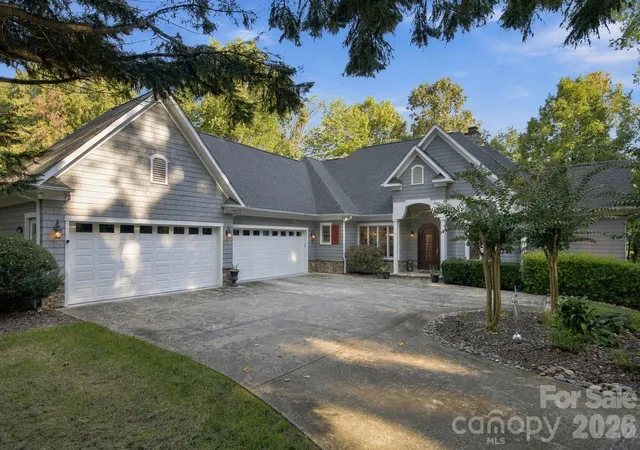 Photo 1 of Single family home for sale at 119 Whaling Ln, Mooresville, NC 28117 | MLS# 4430959 | Listing updated on 2026-10-03