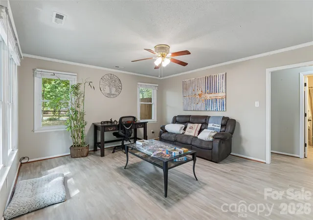 Photo 3 of Single family home for sale at 1109 Pinewood Rd, Rock Hill, SC 29730 | MLS# 4430973 | Listing updated on 2026-10-09