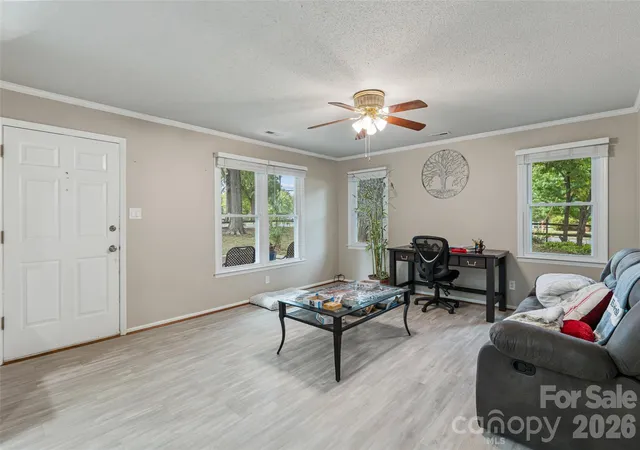Photo 4 of Single family home for sale at 1109 Pinewood Rd, Rock Hill, SC 29730 | MLS# 4430973 | Listing updated on 2026-10-09