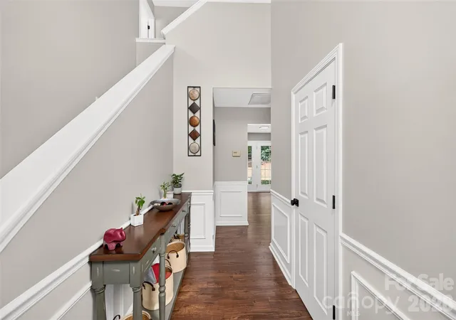 Photo 4 of Single family home for sale at 7609 Berrywood Cir, Huntersville, NC 28078 | MLS# 4430975 | Listing updated on 2026-10-07