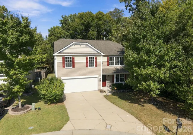 Photo 1 of Single family home for sale at 11604 Ragan Elizabeth Ct, Charlotte, NC 28278 | MLS# 4431000 | Listing updated on 2026-10-14