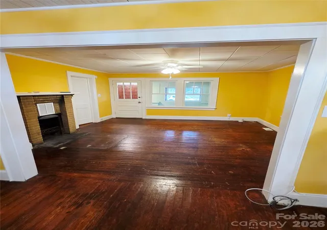 Photo 3 of Single family home for sale at 703 Buffalo Ln, Shelby, NC 28150 | MLS# 4431027 | Listing updated on 2026-10-07
