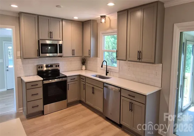 Photo 3 of Single family home for sale at 3268 Hoke Rd, Heath Springs, SC 29058 | MLS# 4431032 | Listing updated on 2026-10-05