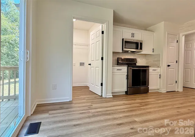 Photo 4 of Single family home for sale at 2030 Ellison Dr, Rock Hill, SC 29730 | MLS# 4431033 | Listing updated on 2026-10-05
