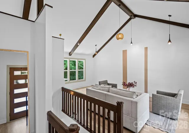 Photo 4 of Single family home for sale at 32 Bowen Dr, Belmont, NC 28012 | MLS# 4431048 | Listing updated on 2026-10-06