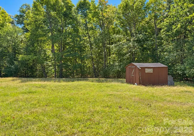 Photo 3 of Single family home for sale at 2156 John Everall Rd, Lancaster, SC 29720 | MLS# 4431054 | Listing updated on 2026-10-08