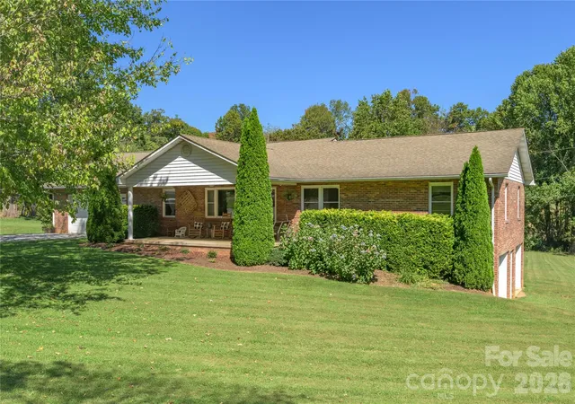 Photo 1 of Single family home for sale at 1341 Pigeon St, Waynesville, NC 28786 | MLS# 4431058 | Listing updated on 2026-10-03