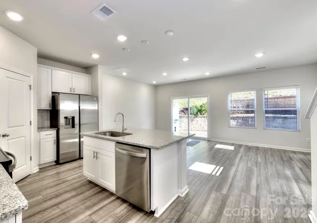 Photo 2 of Townhouse for sale at 840 Gerard Bay Dr, Fort Mill, SC 29715 | MLS# 4431060 | Listing updated on 2026-10-03