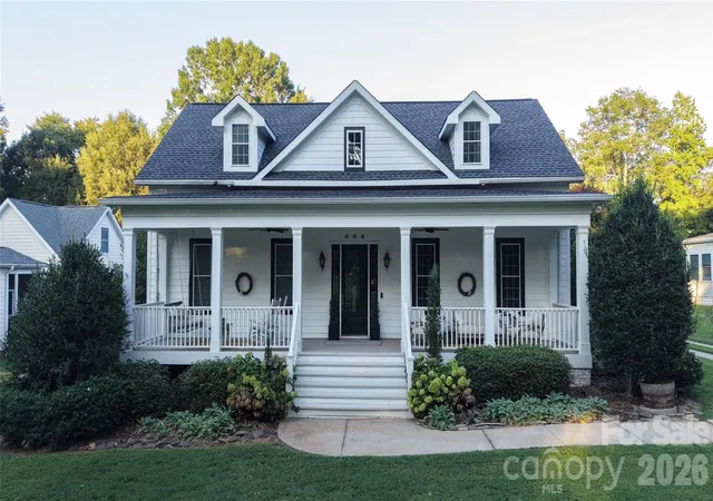 Photo 1 of Single family home for sale at 306 Carolina Downs, York, SC 29745 | MLS# 4431069 | Listing updated on 2026-10-05
