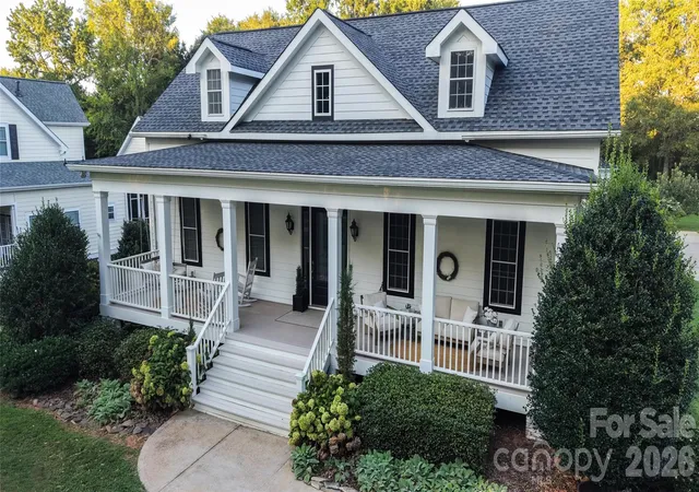 Photo 4 of Single family home for sale at 306 Carolina Downs, York, SC 29745 | MLS# 4431069 | Listing updated on 2026-10-05