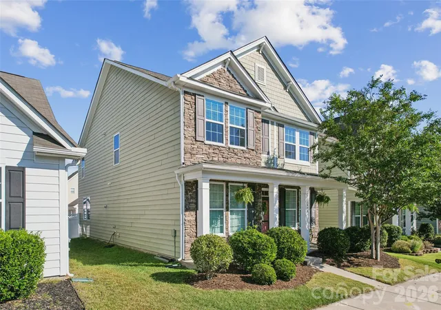 Photo 2 of Single family home for sale at 14007 Helen Benson Blvd, Davidson, NC 28036 | MLS# 4431077 | Listing updated on 2026-10-09